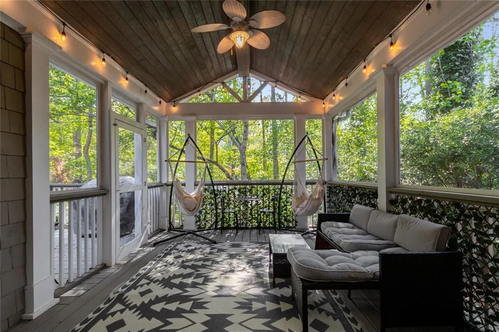 6990 Brandon Mill Road Nw, Atlanta, Georgia 30328, 4 Bedrooms Bedrooms, ,3 BathroomsBathrooms,Residential,Sold,6990 Brandon Mill Road Nw,7582877