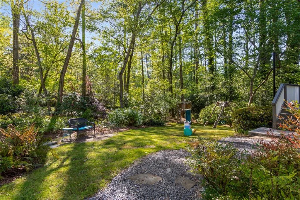 6990 Brandon Mill Road Nw, Atlanta, Georgia 30328, 4 Bedrooms Bedrooms, ,3 BathroomsBathrooms,Residential,Sold,6990 Brandon Mill Road Nw,7582877