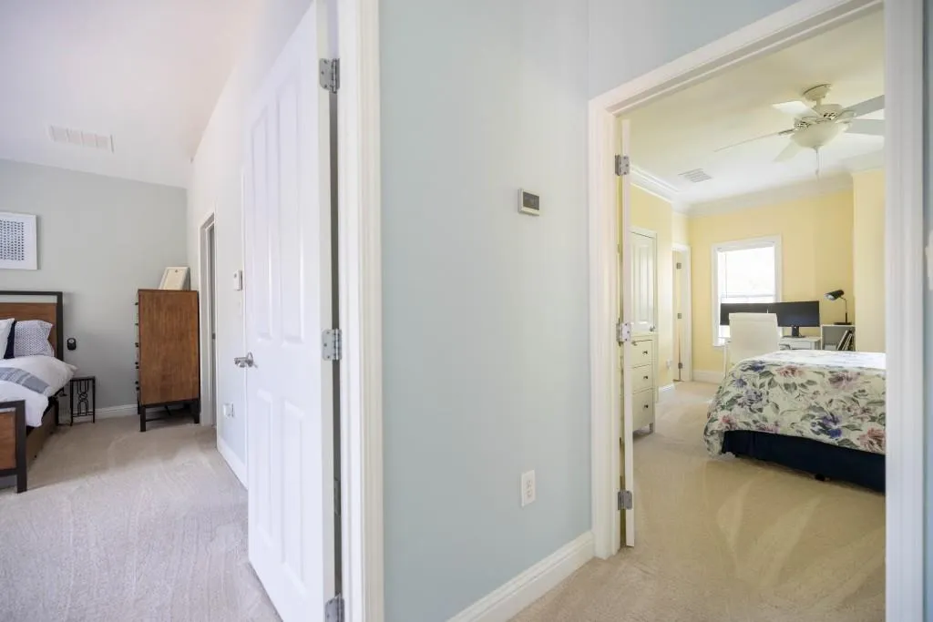 1120 Glenridge Place, Atlanta, Georgia 30342, 3 Bedrooms Bedrooms, ,2 BathroomsBathrooms,Residential,Sold,1120 Glenridge Place,6867917