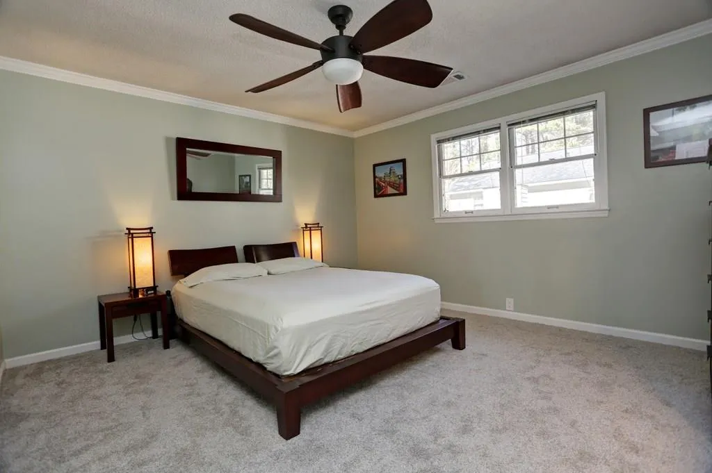 201 Dunwoody Chace, Sandy Springs, Georgia 30328, 2 Bedrooms Bedrooms, ,2 BathroomsBathrooms,Residential,Sold,201 Dunwoody Chace,5799798