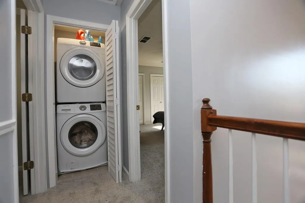 201 Dunwoody Chace, Sandy Springs, Georgia 30328, 2 Bedrooms Bedrooms, ,2 BathroomsBathrooms,Residential,Sold,201 Dunwoody Chace,5799798