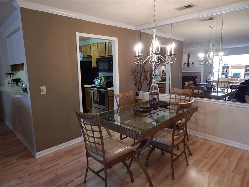 104 Barrington Hill Drive Unit 104, Sandy Springs, Georgia 30350, 1 Bedroom Bedrooms, ,1 BathroomBathrooms,Residential,Sold,104 Barrington Hill Drive Unit 104,5658966