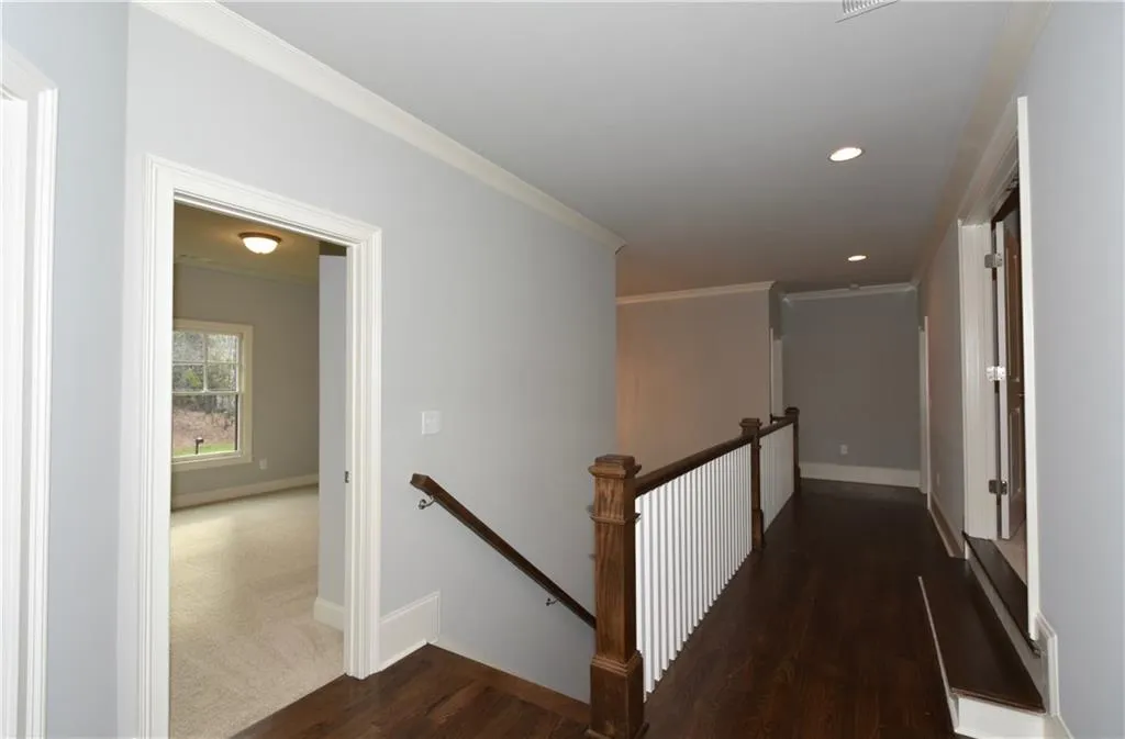 236 Belle Lane, Sandy Springs, Georgia 30328, 5 Bedrooms Bedrooms, ,5 BathroomsBathrooms,Residential,Sold,236 Belle Lane,5801653