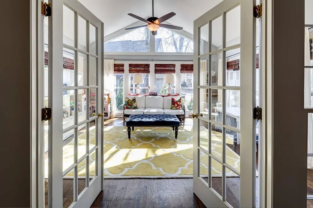 125 Belmont Trace, Sandy Springs, Georgia 30328, 4 Bedrooms Bedrooms, ,2 BathroomsBathrooms,Residential,Sold,125 Belmont Trace,5646709