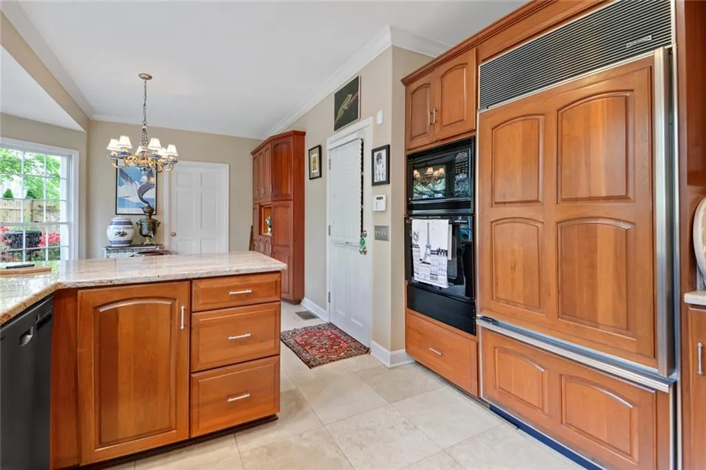575 Idlewood Drive, Sandy Springs, Georgia 30327, 4 Bedrooms Bedrooms, ,2 BathroomsBathrooms,Residential,Sold,575 Idlewood Drive,6865036