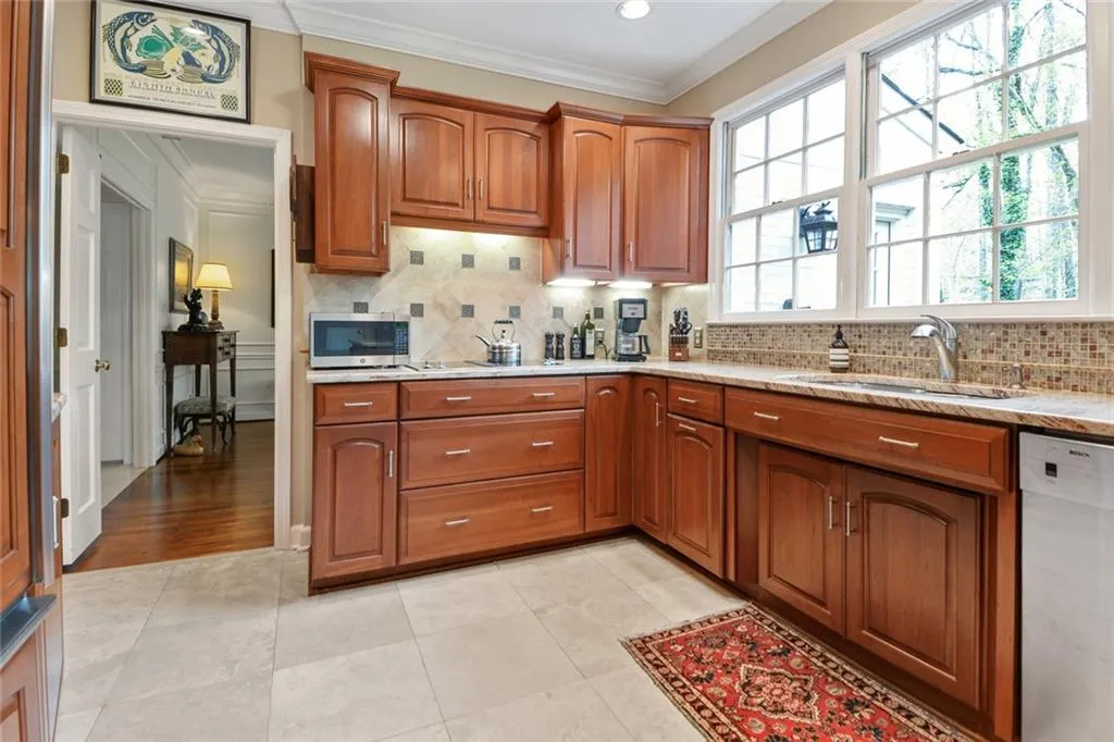 575 Idlewood Drive, Sandy Springs, Georgia 30327, 4 Bedrooms Bedrooms, ,2 BathroomsBathrooms,Residential,Sold,575 Idlewood Drive,6865036
