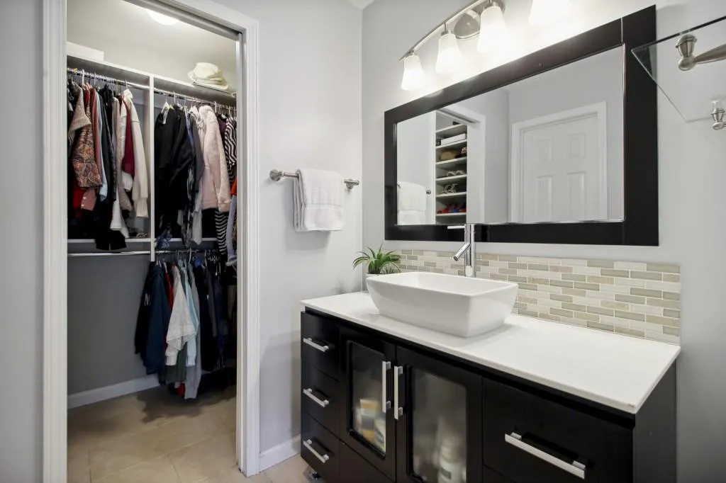 108 Abingdon Way, Atlanta, Georgia 30328, 2 Bedrooms Bedrooms, ,2 BathroomsBathrooms,Residential,Sold,108 Abingdon Way,7219621