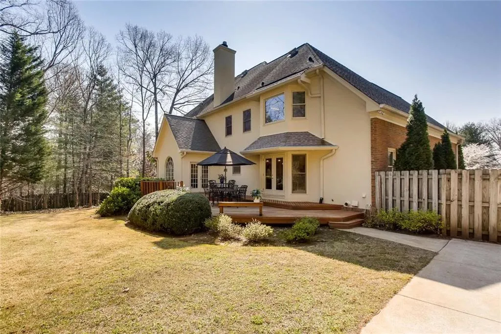 7780 Landowne Drive, Atlanta, Georgia 30350, 5 Bedrooms Bedrooms, ,4 BathroomsBathrooms,Residential,Sold,7780 Landowne Drive,6523116