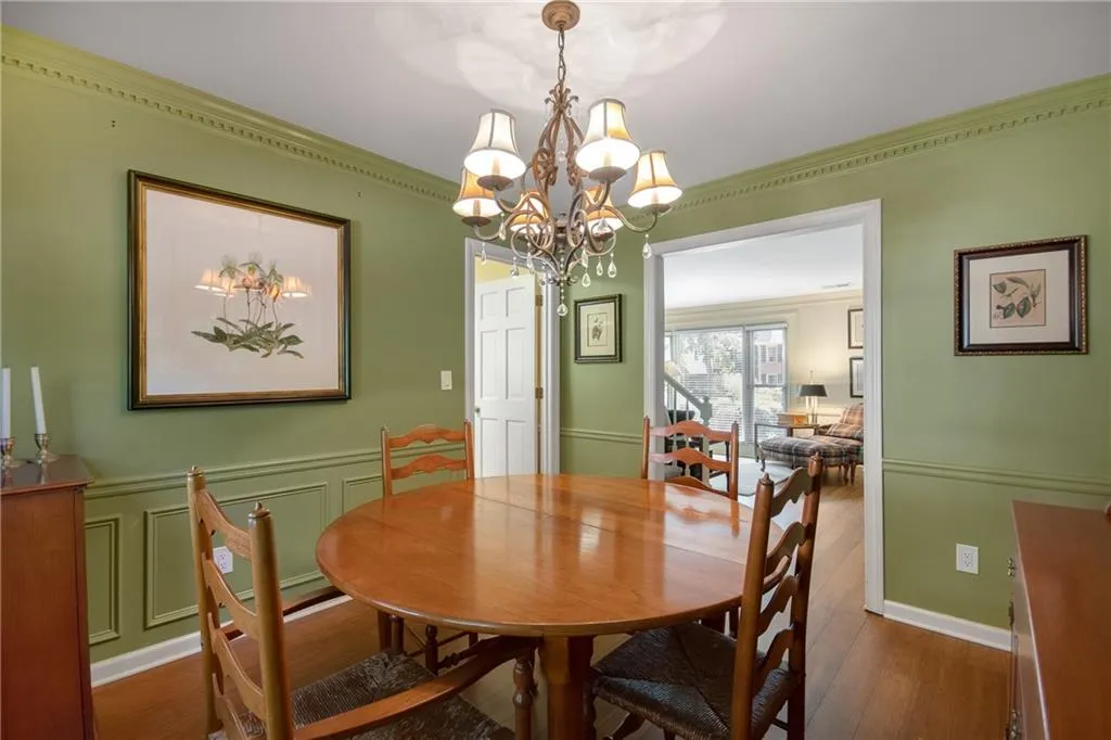 9098 Carroll Manor Drive, Sandy Springs, Georgia 30350, 2 Bedrooms Bedrooms, ,2 BathroomsBathrooms,Residential,Sold,9098 Carroll Manor Drive,6790130