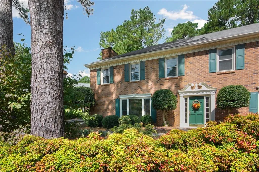 9098 Carroll Manor Drive, Sandy Springs, Georgia 30350, 2 Bedrooms Bedrooms, ,2 BathroomsBathrooms,Residential,Sold,9098 Carroll Manor Drive,6790130
