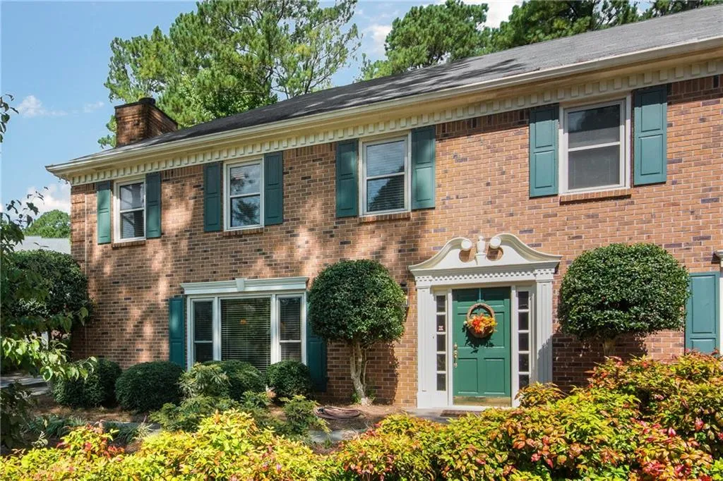 9098 Carroll Manor Drive, Sandy Springs, Georgia 30350, 2 Bedrooms Bedrooms, ,2 BathroomsBathrooms,Residential,Sold,9098 Carroll Manor Drive,6790130