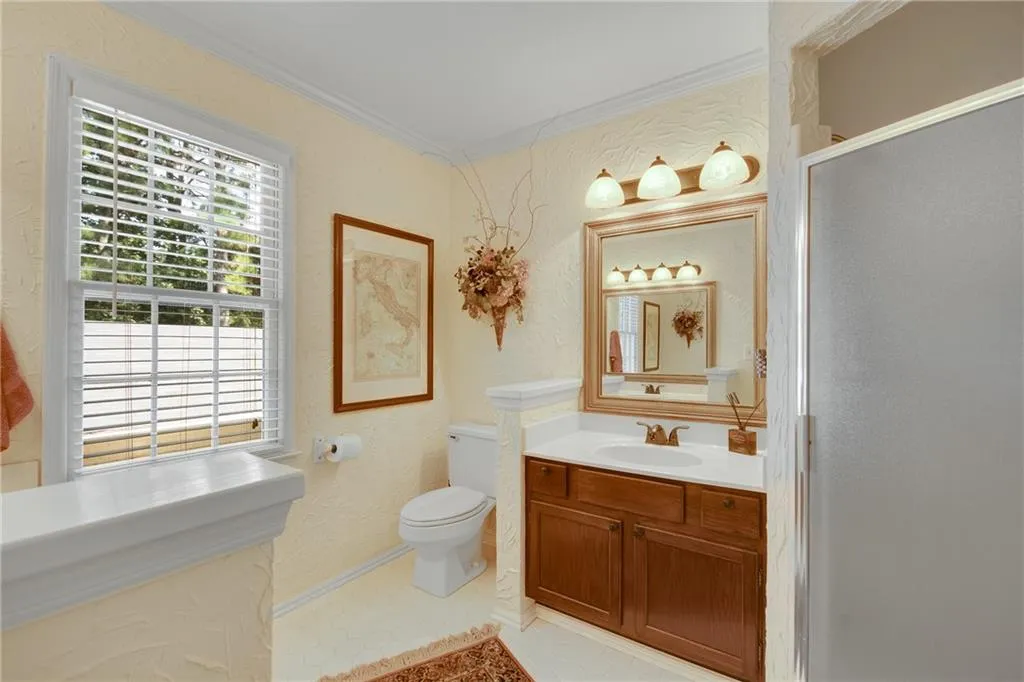 9098 Carroll Manor Drive, Sandy Springs, Georgia 30350, 2 Bedrooms Bedrooms, ,2 BathroomsBathrooms,Residential,Sold,9098 Carroll Manor Drive,6790130
