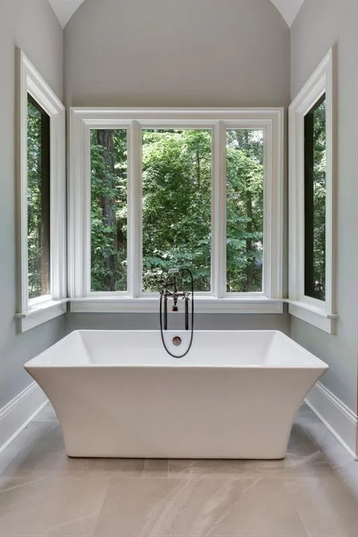 200 Rivermere Way, Atlanta, Georgia 30350, 5 Bedrooms Bedrooms, ,5 BathroomsBathrooms,Residential,Sold,200 Rivermere Way,5773184