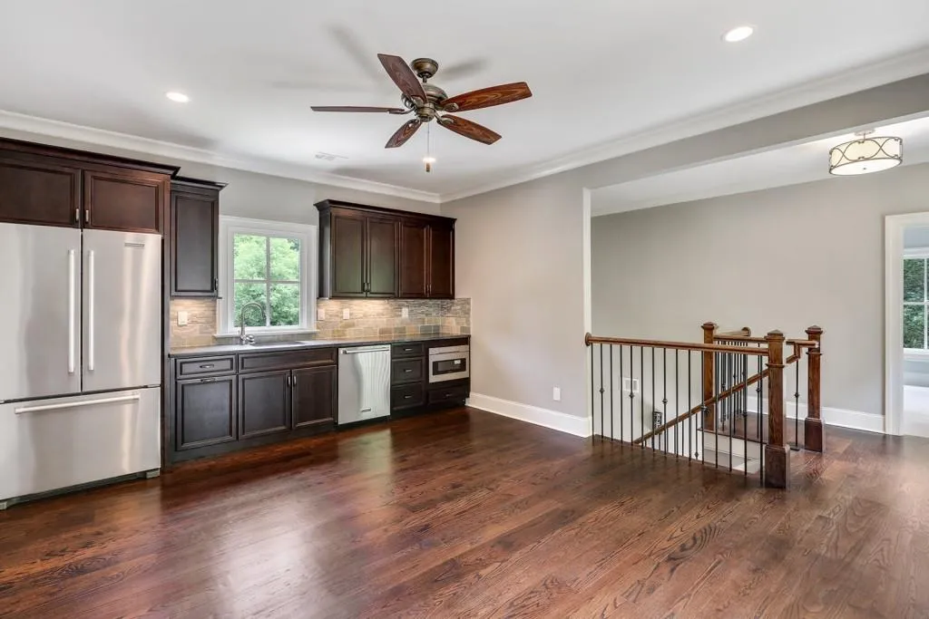 200 Rivermere Way, Atlanta, Georgia 30350, 5 Bedrooms Bedrooms, ,5 BathroomsBathrooms,Residential,Sold,200 Rivermere Way,5773184