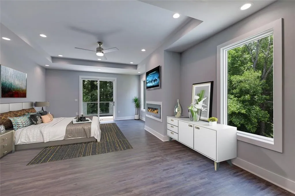 645 Nw Northway Lane, Atlanta, Georgia 30342, 4 Bedrooms Bedrooms, ,4 BathroomsBathrooms,Residential,Sold,645 Nw Northway Lane,6893425