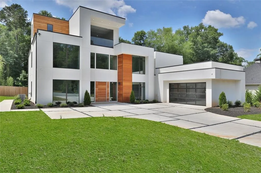 645 Nw Northway Lane, Atlanta, Georgia 30342, 4 Bedrooms Bedrooms, ,4 BathroomsBathrooms,Residential,Sold,645 Nw Northway Lane,6893425