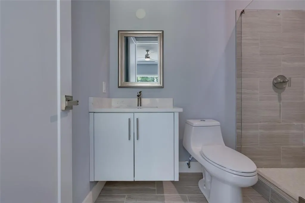 645 Nw Northway Lane, Atlanta, Georgia 30342, 4 Bedrooms Bedrooms, ,4 BathroomsBathrooms,Residential,Sold,645 Nw Northway Lane,6893425