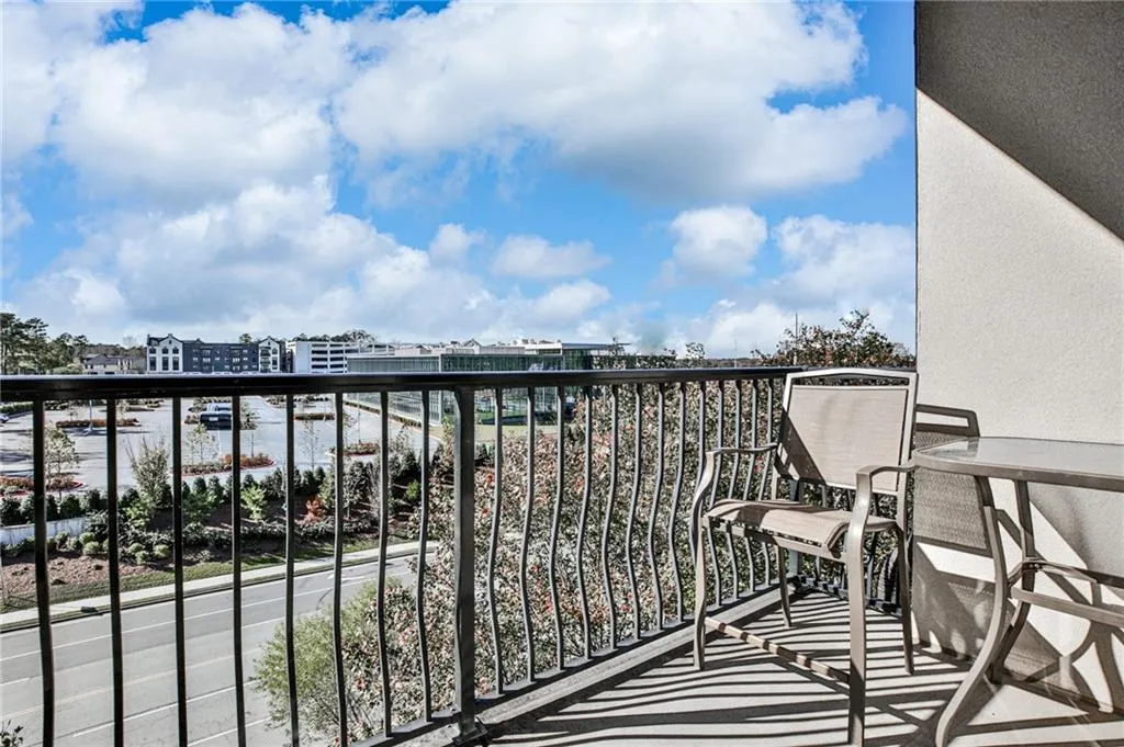 901 Abernathy Road Unit 5210, Atlanta, Georgia 30328, 2 Bedrooms Bedrooms, ,2 BathroomsBathrooms,Residential,Sold,901 Abernathy Road Unit 5210,6811004