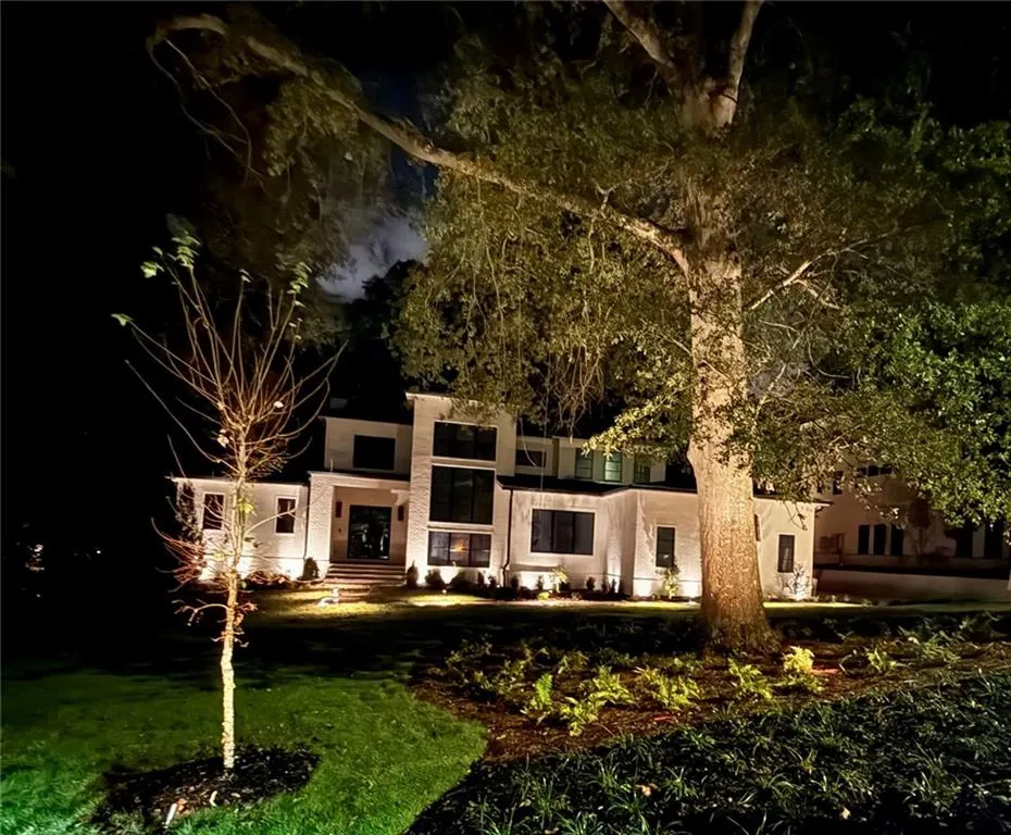 4524 Mystic Drive, Sandy Springs, Georgia 30342, 6 Bedrooms Bedrooms, ,6 BathroomsBathrooms,Residential,For Sale,4524 Mystic Drive,7535124