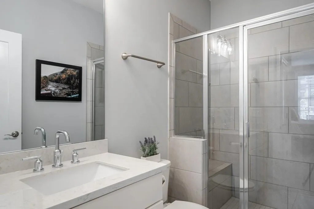 6774 Cadence Boulevard, Atlanta, Georgia 30328, 3 Bedrooms Bedrooms, ,3 BathroomsBathrooms,Residential,Sold,6774 Cadence Boulevard,7019649