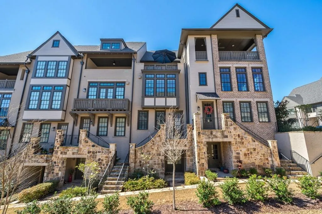 6774 Cadence Boulevard, Atlanta, Georgia 30328, 3 Bedrooms Bedrooms, ,3 BathroomsBathrooms,Residential,Sold,6774 Cadence Boulevard,7019649