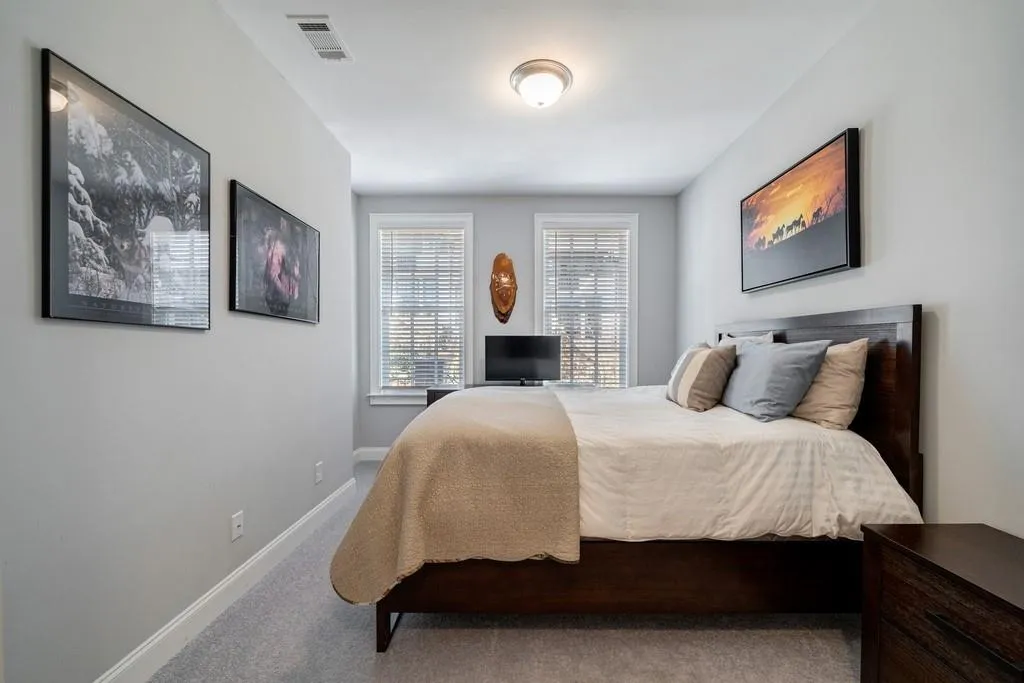 6774 Cadence Boulevard, Atlanta, Georgia 30328, 3 Bedrooms Bedrooms, ,3 BathroomsBathrooms,Residential,Sold,6774 Cadence Boulevard,7019649