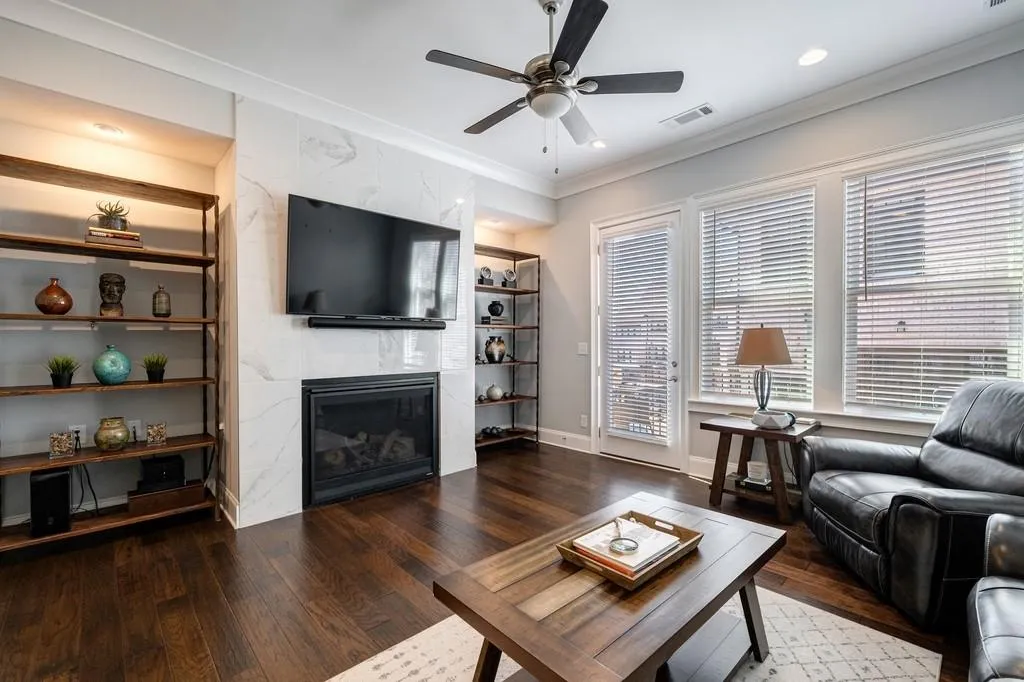 6774 Cadence Boulevard, Atlanta, Georgia 30328, 3 Bedrooms Bedrooms, ,3 BathroomsBathrooms,Residential,Sold,6774 Cadence Boulevard,7019649