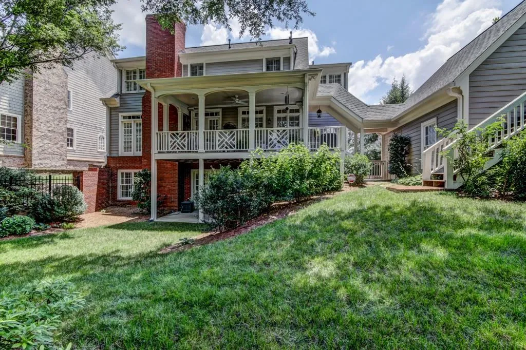 5840 Long Grove Drive, Sandy Springs, Georgia 30328, 4 Bedrooms Bedrooms, ,4 BathroomsBathrooms,Residential,Sold,5840 Long Grove Drive,5866313