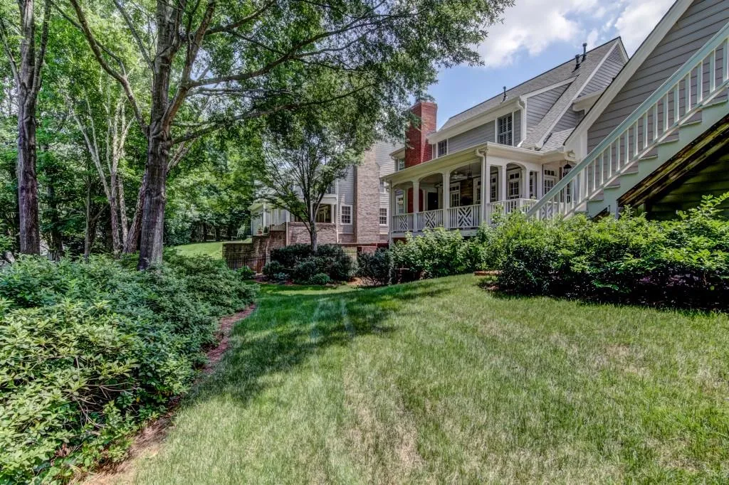 5840 Long Grove Drive, Sandy Springs, Georgia 30328, 4 Bedrooms Bedrooms, ,4 BathroomsBathrooms,Residential,Sold,5840 Long Grove Drive,5866313