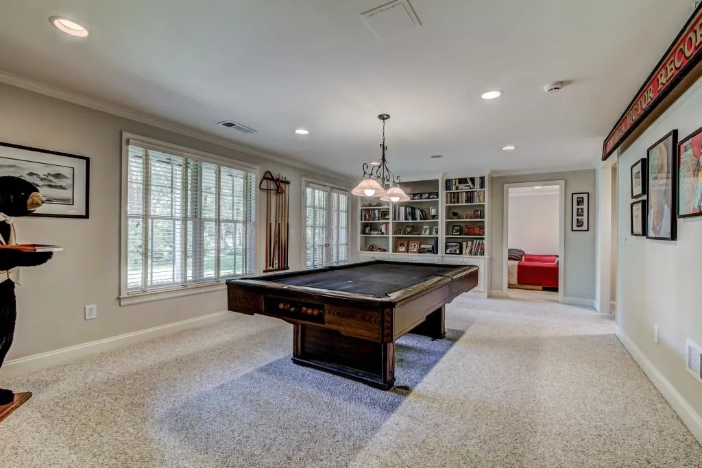 5840 Long Grove Drive, Sandy Springs, Georgia 30328, 4 Bedrooms Bedrooms, ,4 BathroomsBathrooms,Residential,Sold,5840 Long Grove Drive,5866313