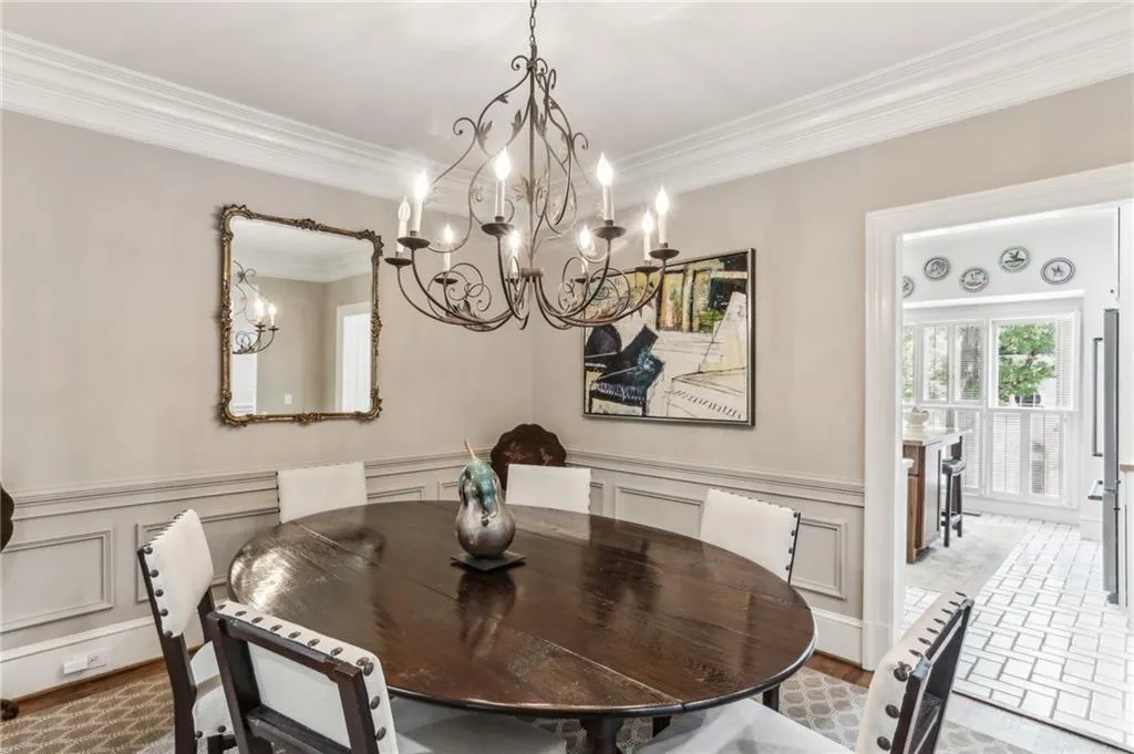 2466 Brookhaven Place Ne, Brookhaven, Georgia 30319, 3 Bedrooms Bedrooms, ,3 BathroomsBathrooms,Residential,For Sale,2466 Brookhaven Place Ne,7634360