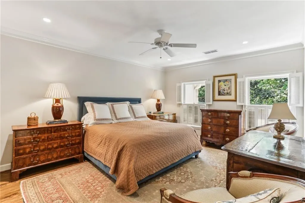 2466 Brookhaven Place Ne, Brookhaven, Georgia 30319, 3 Bedrooms Bedrooms, ,3 BathroomsBathrooms,Residential,For Sale,2466 Brookhaven Place Ne,7634360