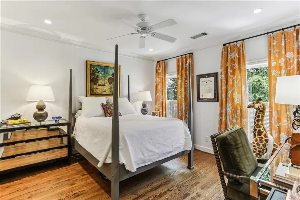 2466 Brookhaven Place Ne, Brookhaven, Georgia 30319, 3 Bedrooms Bedrooms, ,3 BathroomsBathrooms,Residential,For Sale,2466 Brookhaven Place Ne,7634360