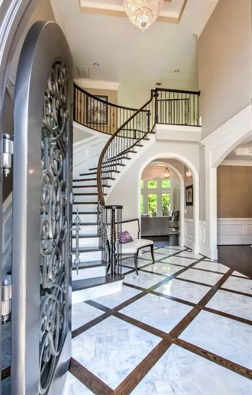 333 Caruso Court, Sandy Springs, Georgia 30350, 7 Bedrooms Bedrooms, ,6 BathroomsBathrooms,Residential,Sold,333 Caruso Court,6006438