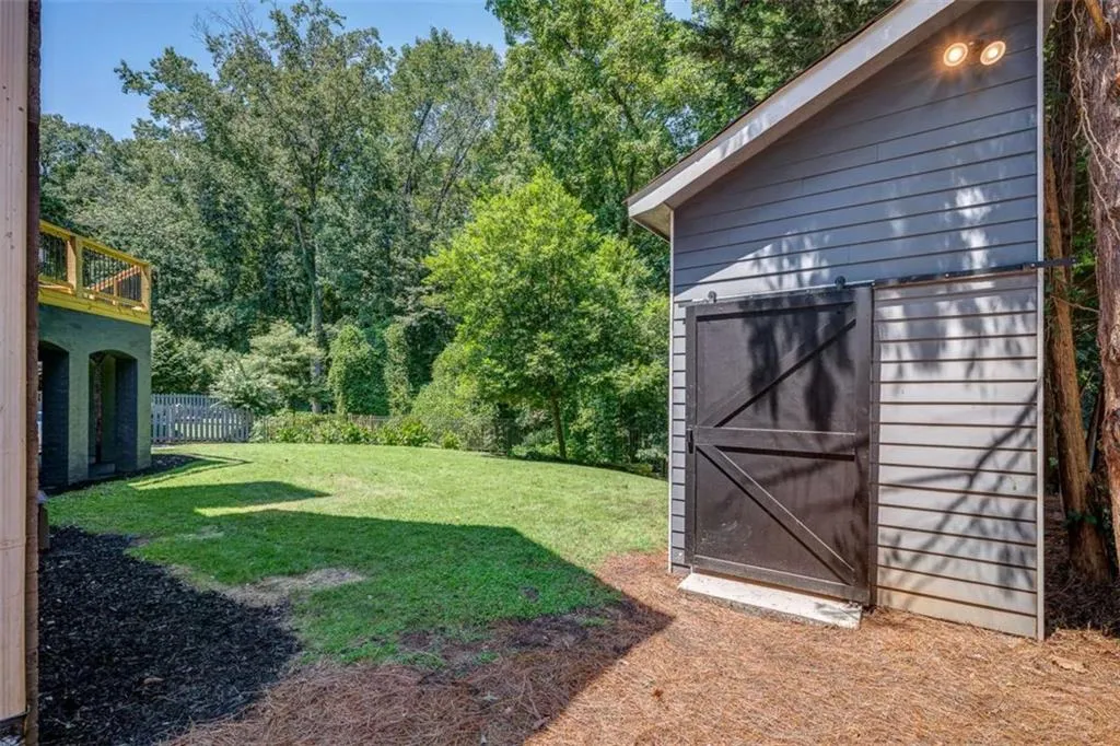1076 Devine Circle, Brookhaven, Georgia 30319, 8 Bedrooms Bedrooms, ,6 BathroomsBathrooms,Residential,For Sale,1076 Devine Circle,7634517