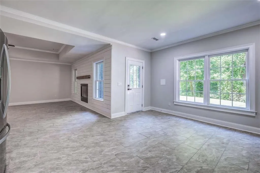 1076 Devine Circle, Brookhaven, Georgia 30319, 8 Bedrooms Bedrooms, ,6 BathroomsBathrooms,Residential,For Sale,1076 Devine Circle,7634517