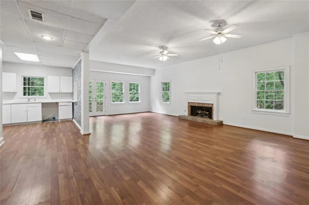 200 River Pass Trail, Atlanta, Georgia 30350, 5 Bedrooms Bedrooms, ,4 BathroomsBathrooms,Residential,Sold,200 River Pass Trail,7573312