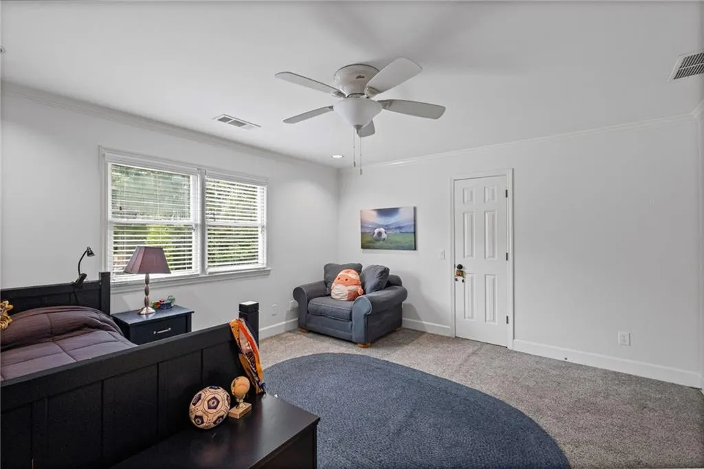 205 Powers Cove, Atlanta, Georgia 30327, 5 Bedrooms Bedrooms, ,4 BathroomsBathrooms,Residential,For Sale,205 Powers Cove,7619512