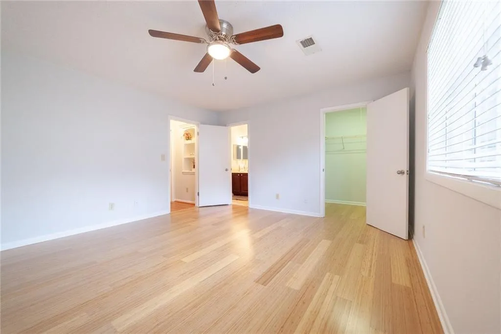 6900 Roswell Road Unit F9, Atlanta, Georgia 30328, 2 Bedrooms Bedrooms, ,2 BathroomsBathrooms,Residential,Sold,6900 Roswell Road Unit F9,6103590