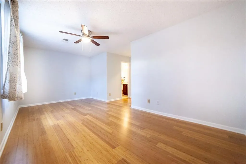 6900 Roswell Road Unit F9, Atlanta, Georgia 30328, 2 Bedrooms Bedrooms, ,2 BathroomsBathrooms,Residential,Sold,6900 Roswell Road Unit F9,6103590