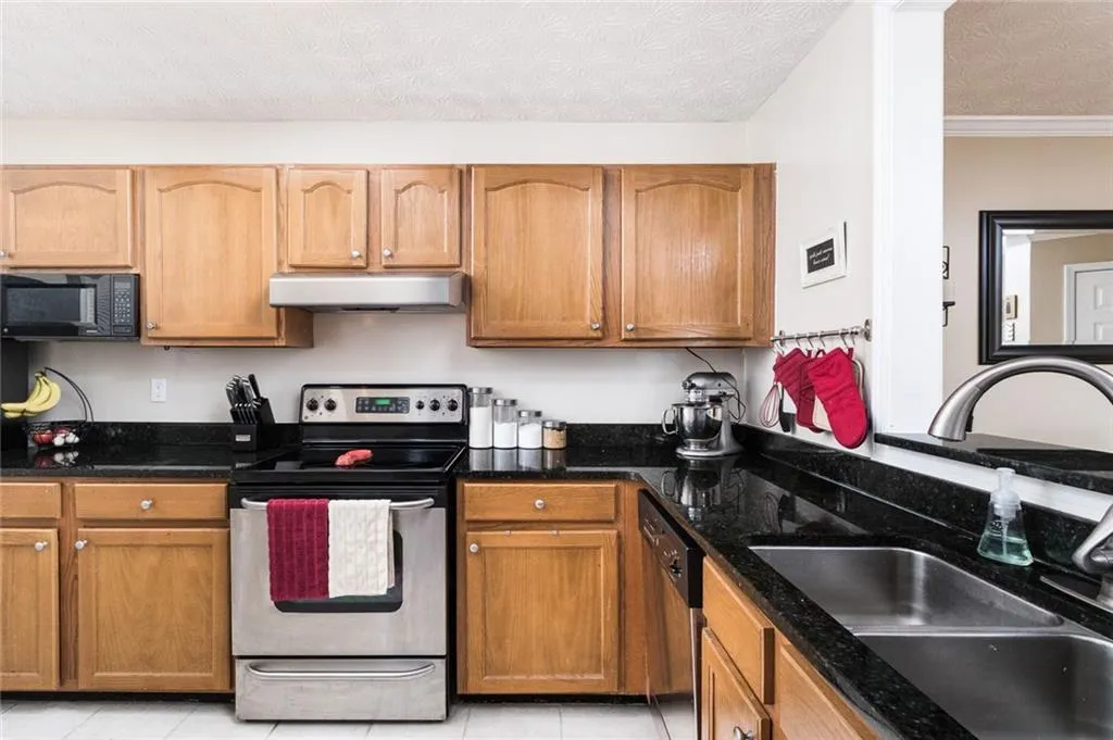 970 Sidney Marcus Boulevard Ne Unit 2314, Atlanta, Georgia 30324, 2 Bedrooms Bedrooms, ,2 BathroomsBathrooms,Residential,Sold,970 Sidney Marcus Boulevard Ne Unit 2314,5875566