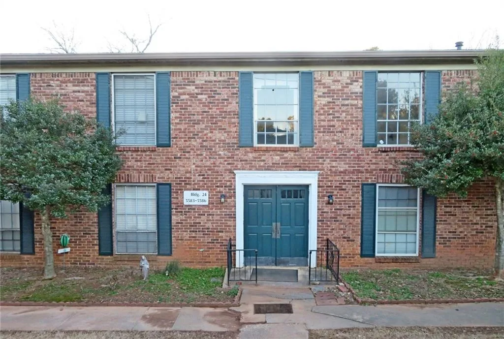 5586 Kingsport Drive, Atlanta, Georgia 30342, 3 Bedrooms Bedrooms, ,2 BathroomsBathrooms,Residential,For Sale,5586 Kingsport Drive,7526606
