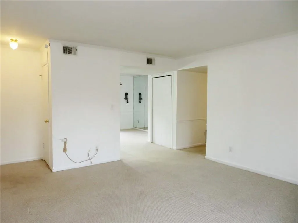 5586 Kingsport Drive, Atlanta, Georgia 30342, 3 Bedrooms Bedrooms, ,2 BathroomsBathrooms,Residential,For Sale,5586 Kingsport Drive,7526606