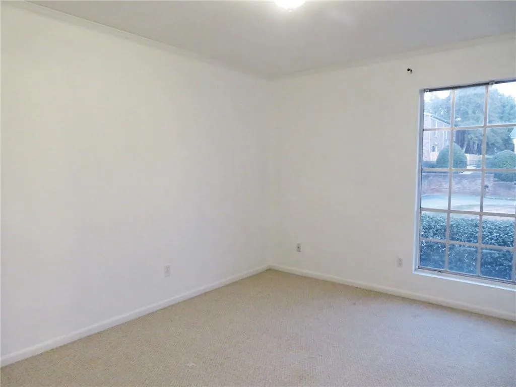 5586 Kingsport Drive, Atlanta, Georgia 30342, 3 Bedrooms Bedrooms, ,2 BathroomsBathrooms,Residential,For Sale,5586 Kingsport Drive,7526606