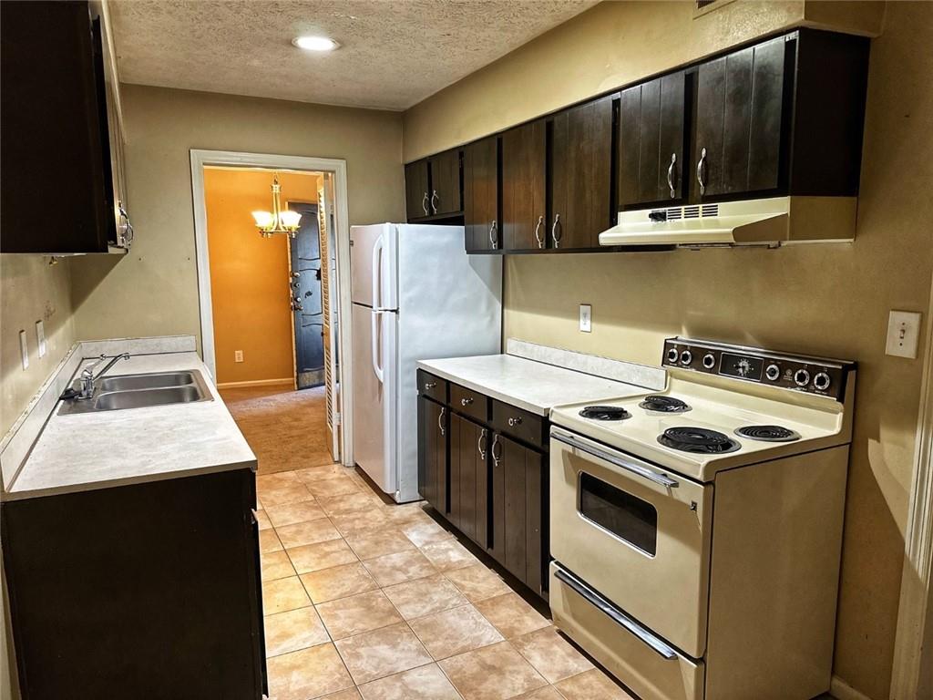 725 Dalrymple Road Unit 3E, Atlanta, Georgia 30328, 2 Bedrooms Bedrooms, ,2 BathroomsBathrooms,Residential,Sold,725 Dalrymple Road Unit 3E,7280458