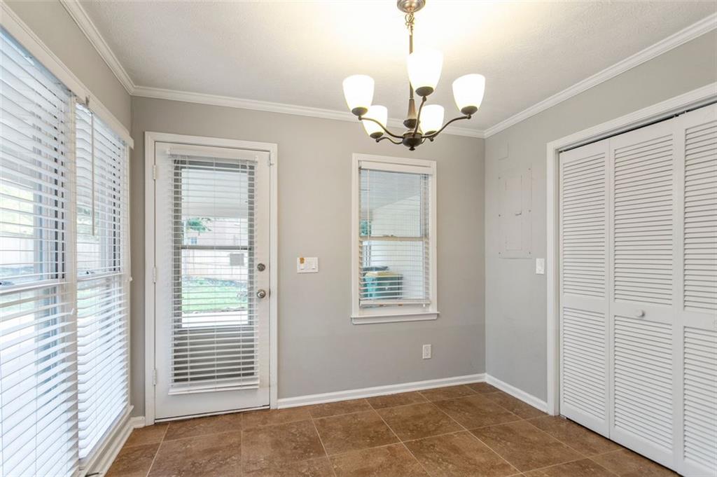9135 CARROLL MANOR Drive, Sandy Springs, Georgia 30350, 3 Bedrooms Bedrooms, ,2 BathroomsBathrooms,Residential,Sold,9135 CARROLL MANOR Drive,7264925