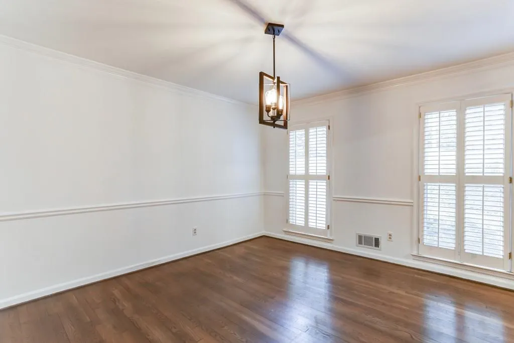 5505 Benton Woods Drive, Sandy Springs, Georgia 30342, 4 Bedrooms Bedrooms, ,2 BathroomsBathrooms,Residential,Sold,5505 Benton Woods Drive,6583785