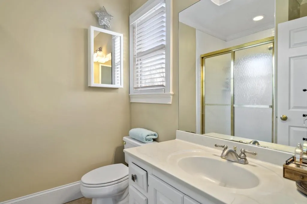 245 Wing Mill Road, Sandy Springs, Georgia 30350, 6 Bedrooms Bedrooms, ,4 BathroomsBathrooms,Residential,Sold,245 Wing Mill Road,7011109