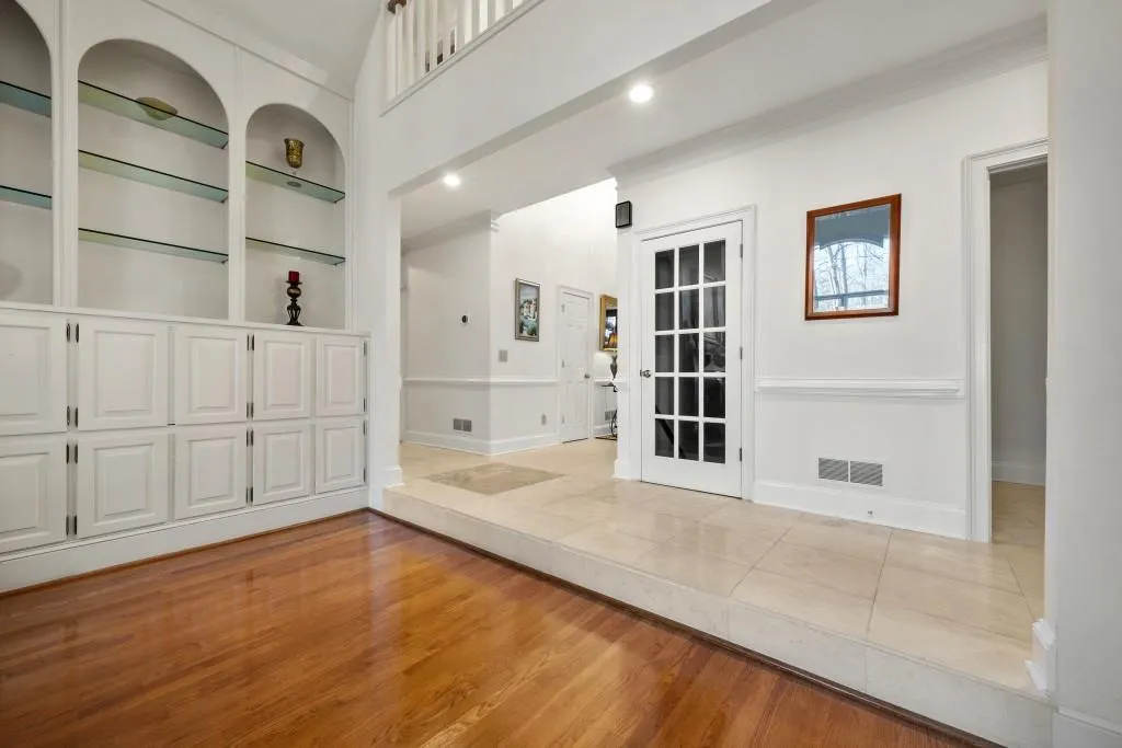 245 Wing Mill Road, Sandy Springs, Georgia 30350, 6 Bedrooms Bedrooms, ,4 BathroomsBathrooms,Residential,Sold,245 Wing Mill Road,7011109