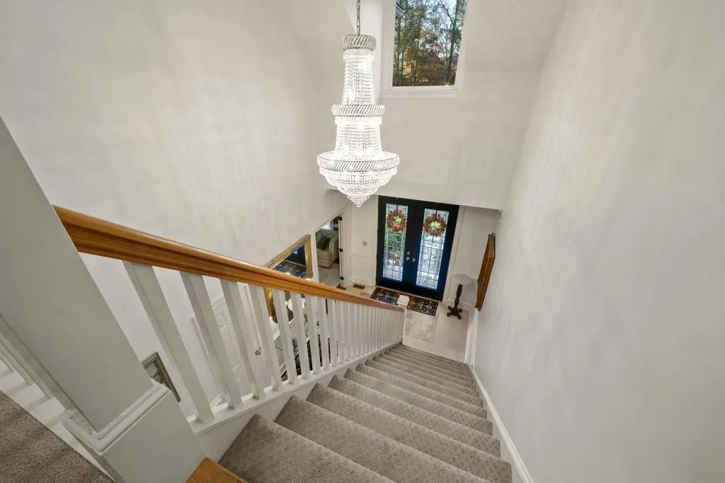 245 Wing Mill Road, Sandy Springs, Georgia 30350, 6 Bedrooms Bedrooms, ,4 BathroomsBathrooms,Residential,Sold,245 Wing Mill Road,7011109